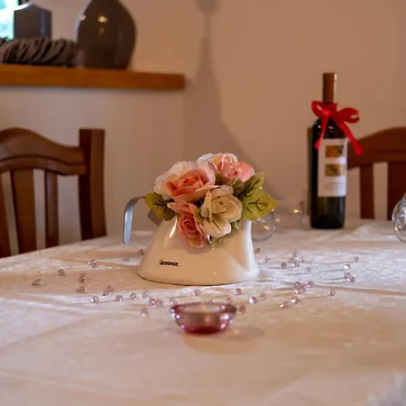 Lägenhet Cozy Near The Sea