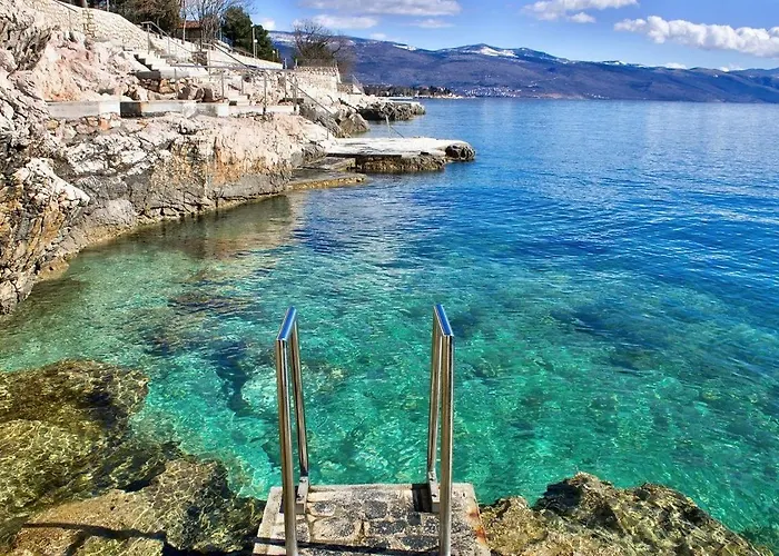 Lägenhet Cozy Near The Sea *