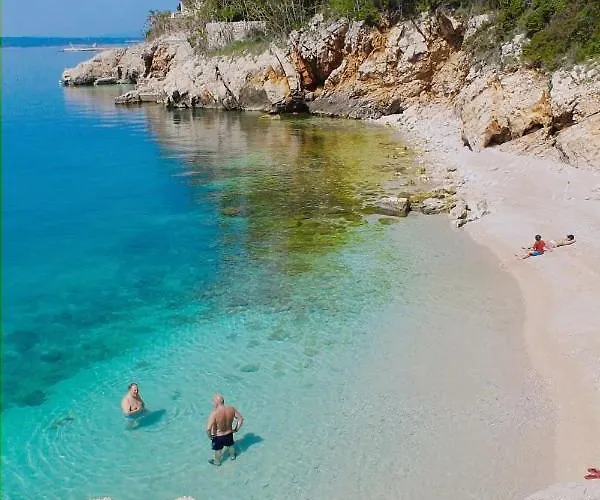 Lägenhet Cozy Near The Sea